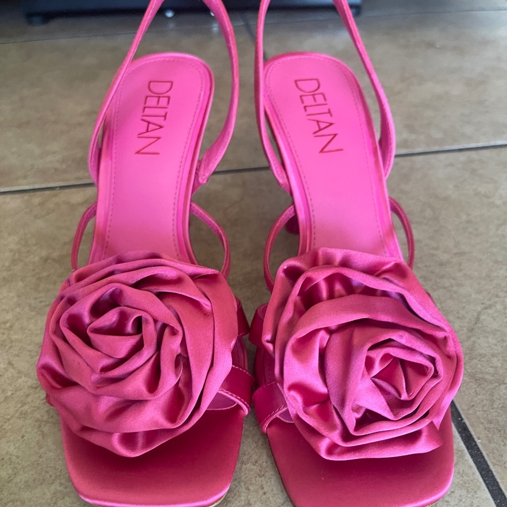 DELTAN Hot Pink Izzie Satin Flower Detailed Dress Sandals SZ 9M